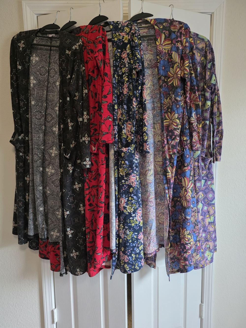 Lot of 5 LuLaRoe Sarah Cardigans - Size Medium - All With Pockets - Mixed Prints